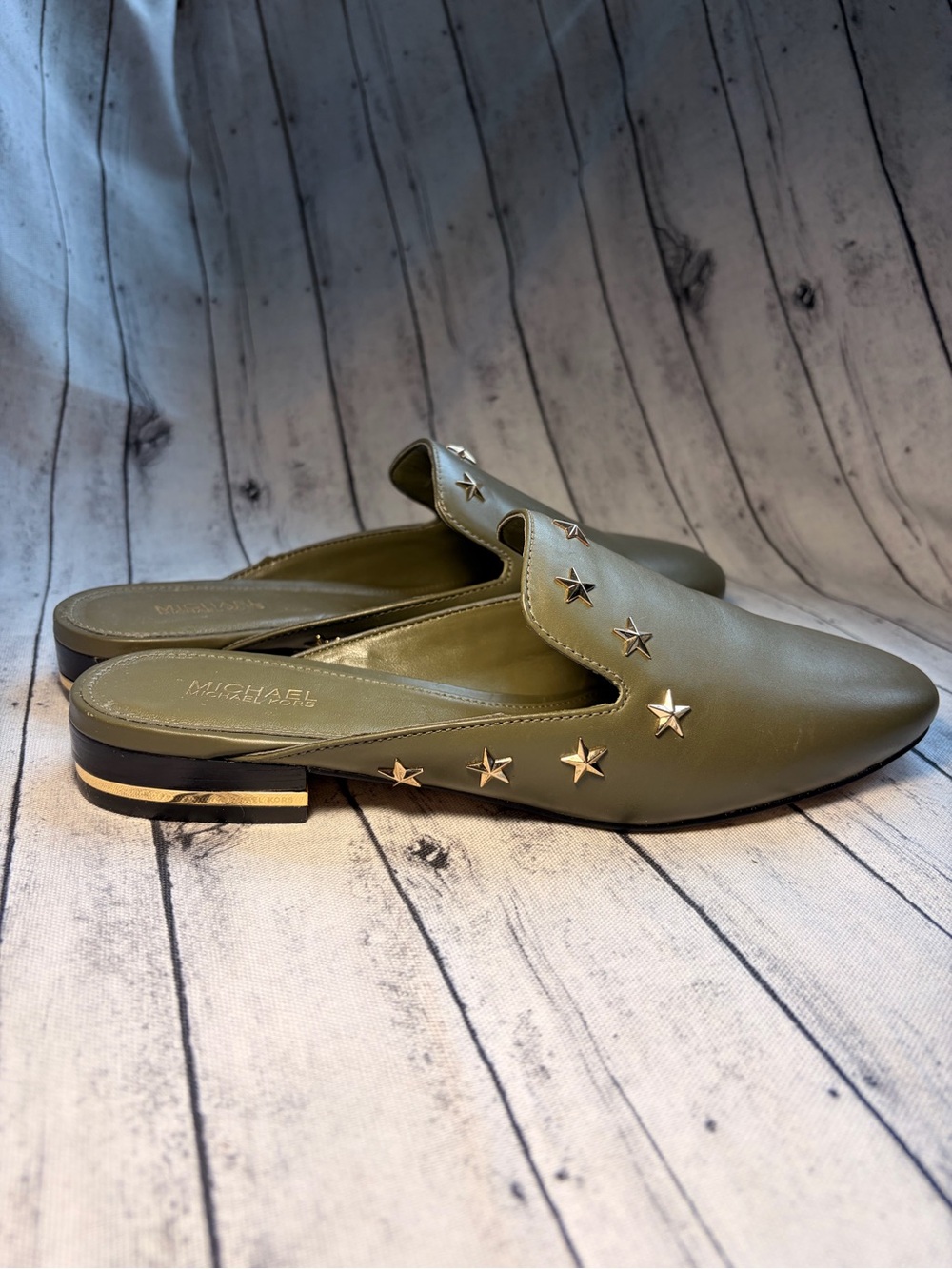 Michael Kors Olive Leather Star Stud Slide Mules - Picture 3 of 8